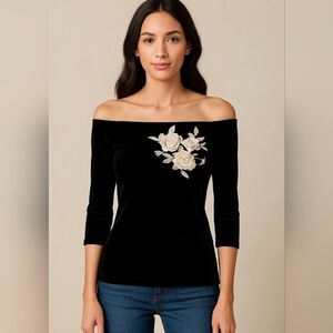 Arden B For Anthropologie Black Off Shoulder Stretch Top With 3-d Flowers Sz S